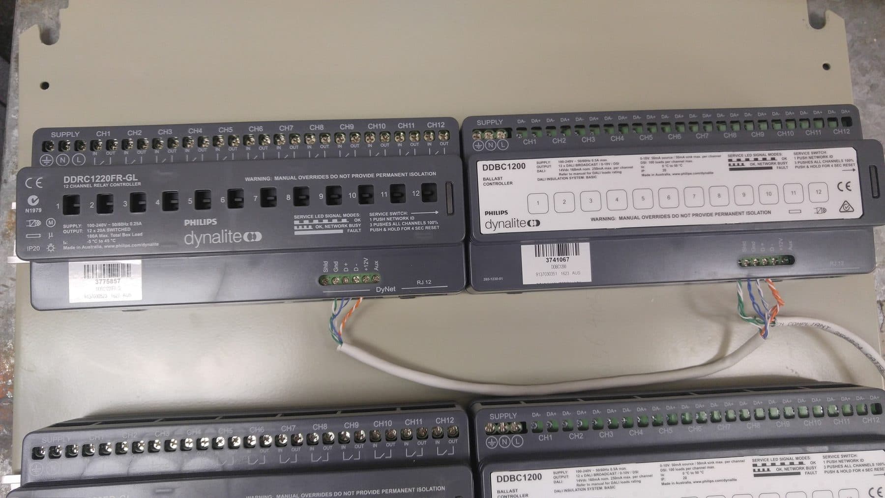 Dynalite Control Cabinet — controller detail, details