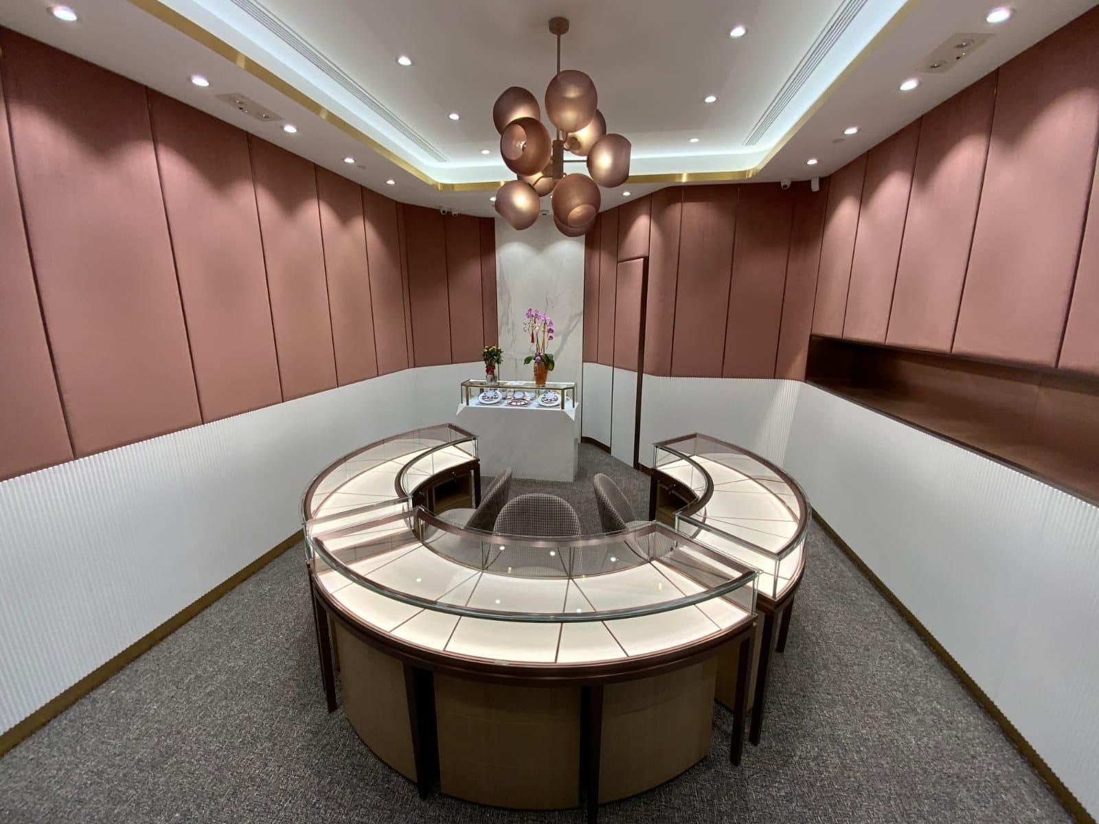 Jewellery Company — jewellery showroom overview, completed showcase
