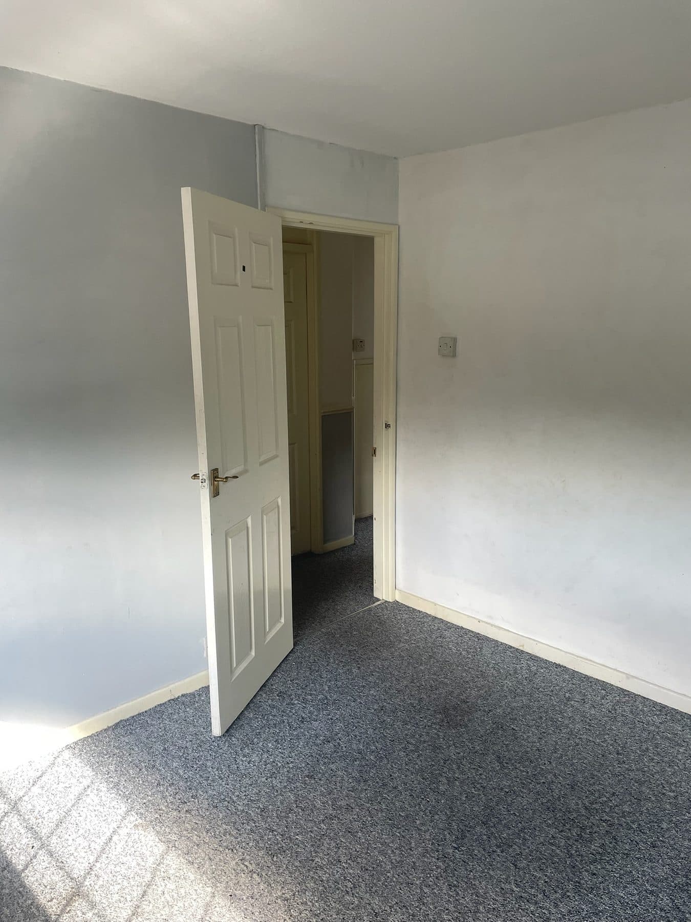 B36 — Original spare bedroom, before batch