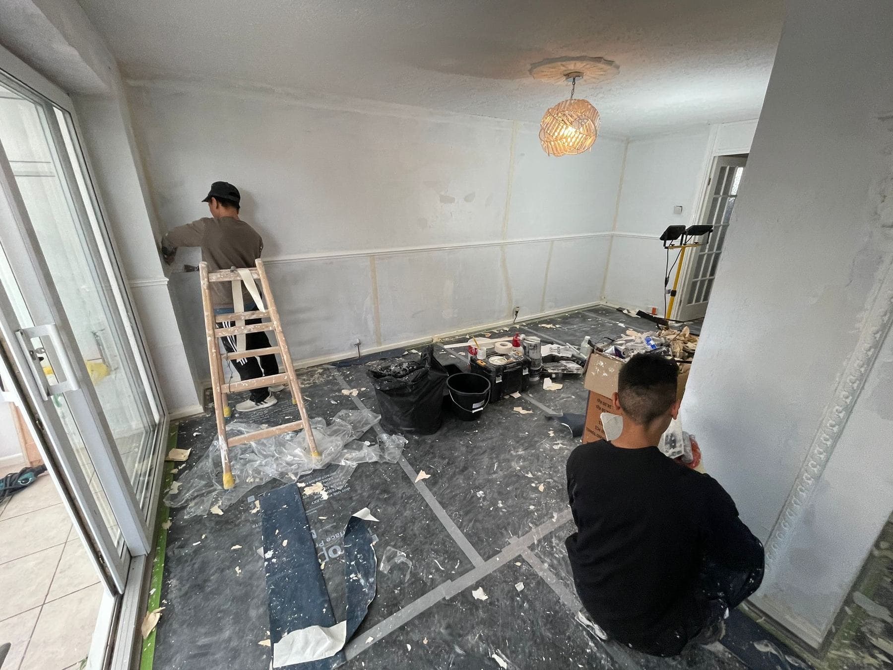 B36 — Bedroom decoration, construction progress