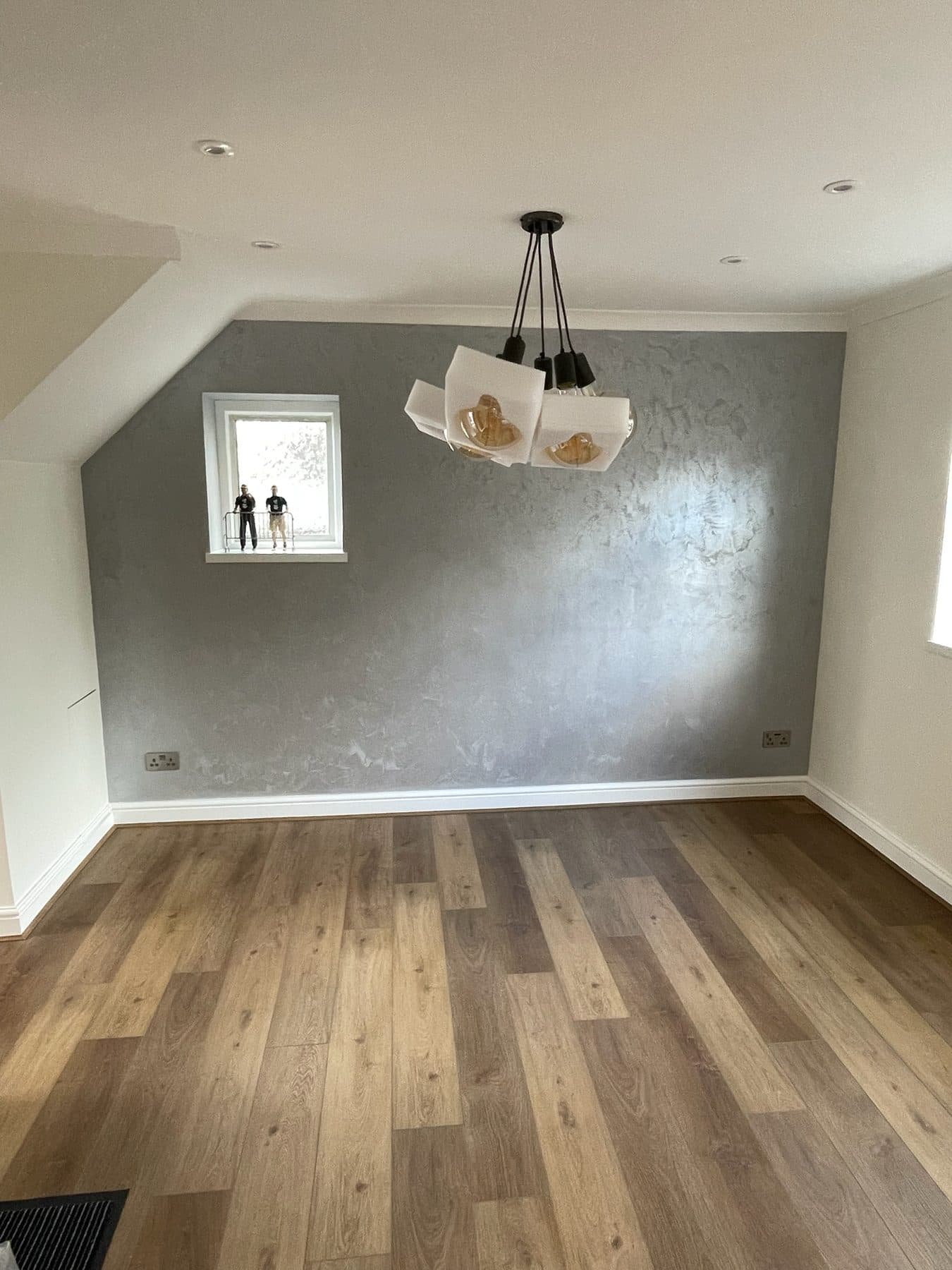 B75 — Dining room, construction progress