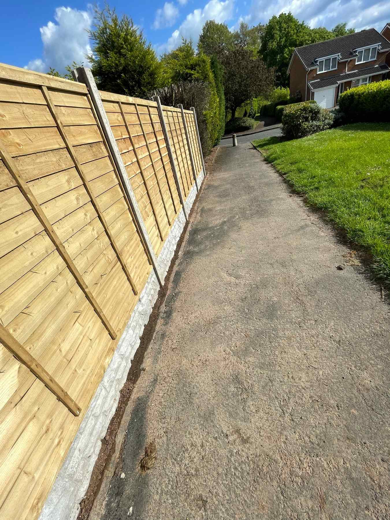 B76 — Exterior boundary fence, completed showcase