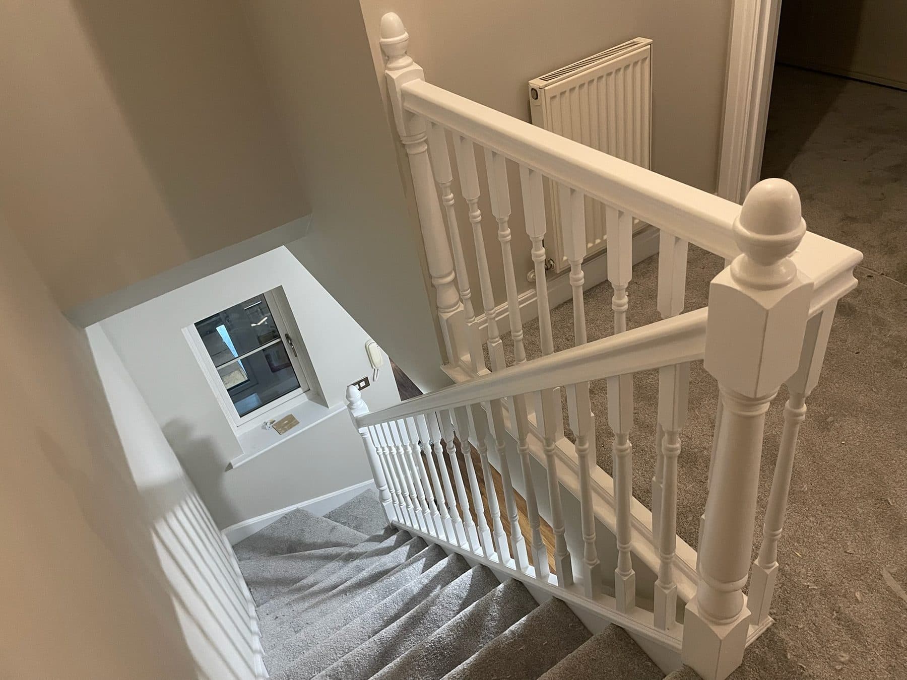 B90 King — Finished stair and upper landing, construction progress