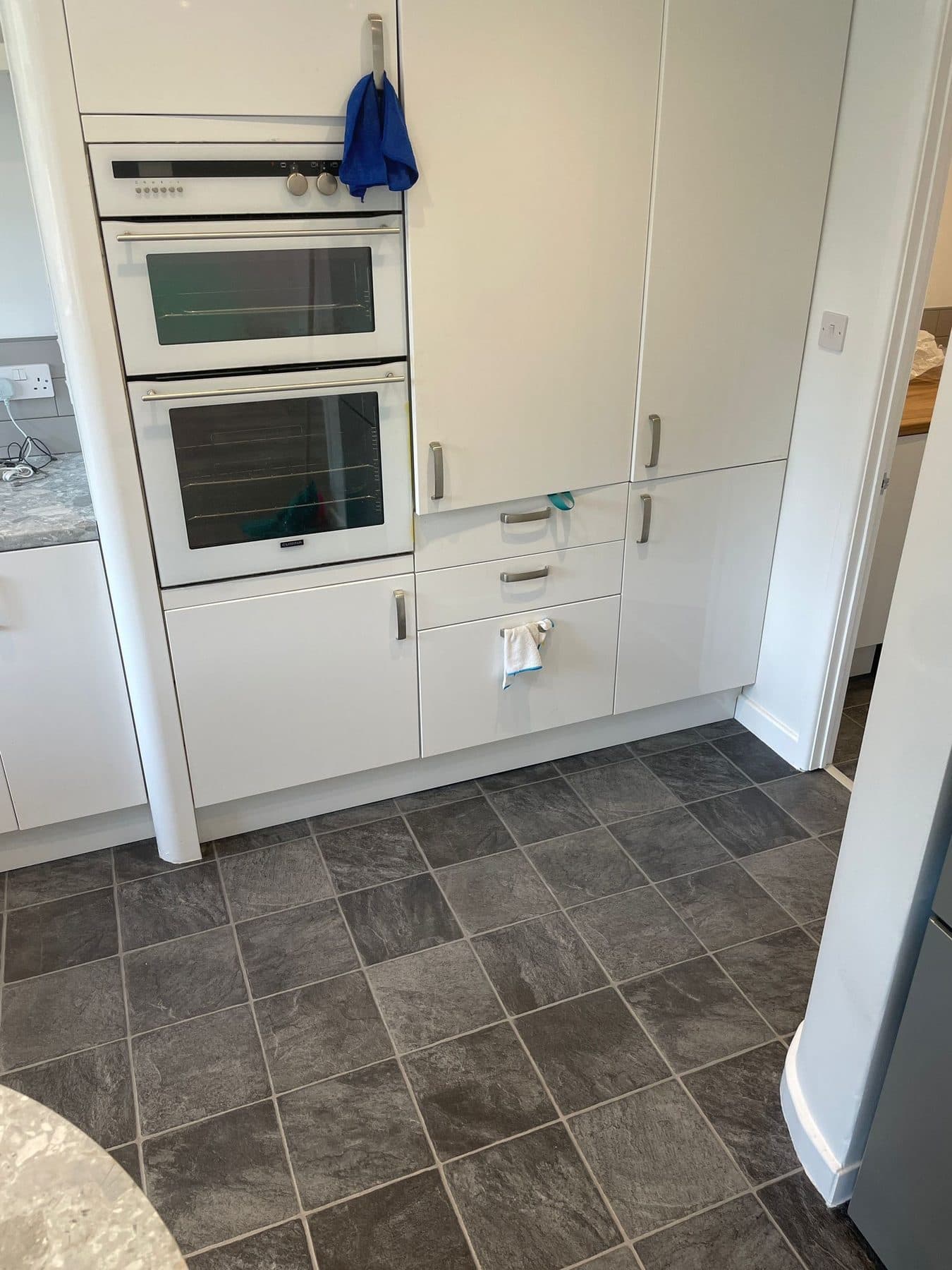 WS13 — Kitchen Appliance Wall, details